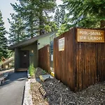 Hidden Valley Village #103 Nicely Updated 1 Bedroom 1 Bathroom Condo Short 10 Min Walk From Village