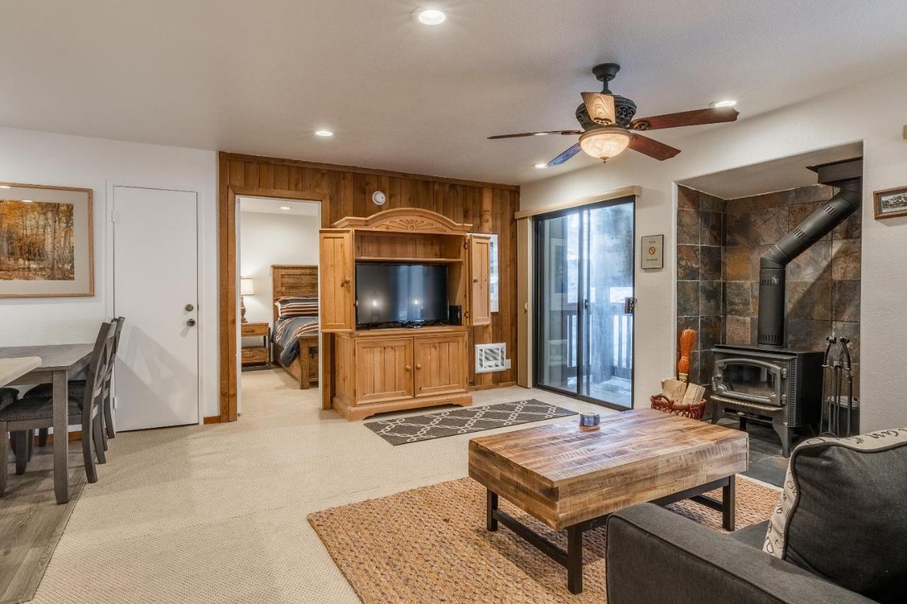 Hidden Valley Village #103 Nicely Updated 1 Bedroom 1 Bathroom Short 10 Min Walk From Village Holiday home Mammoth Lakes