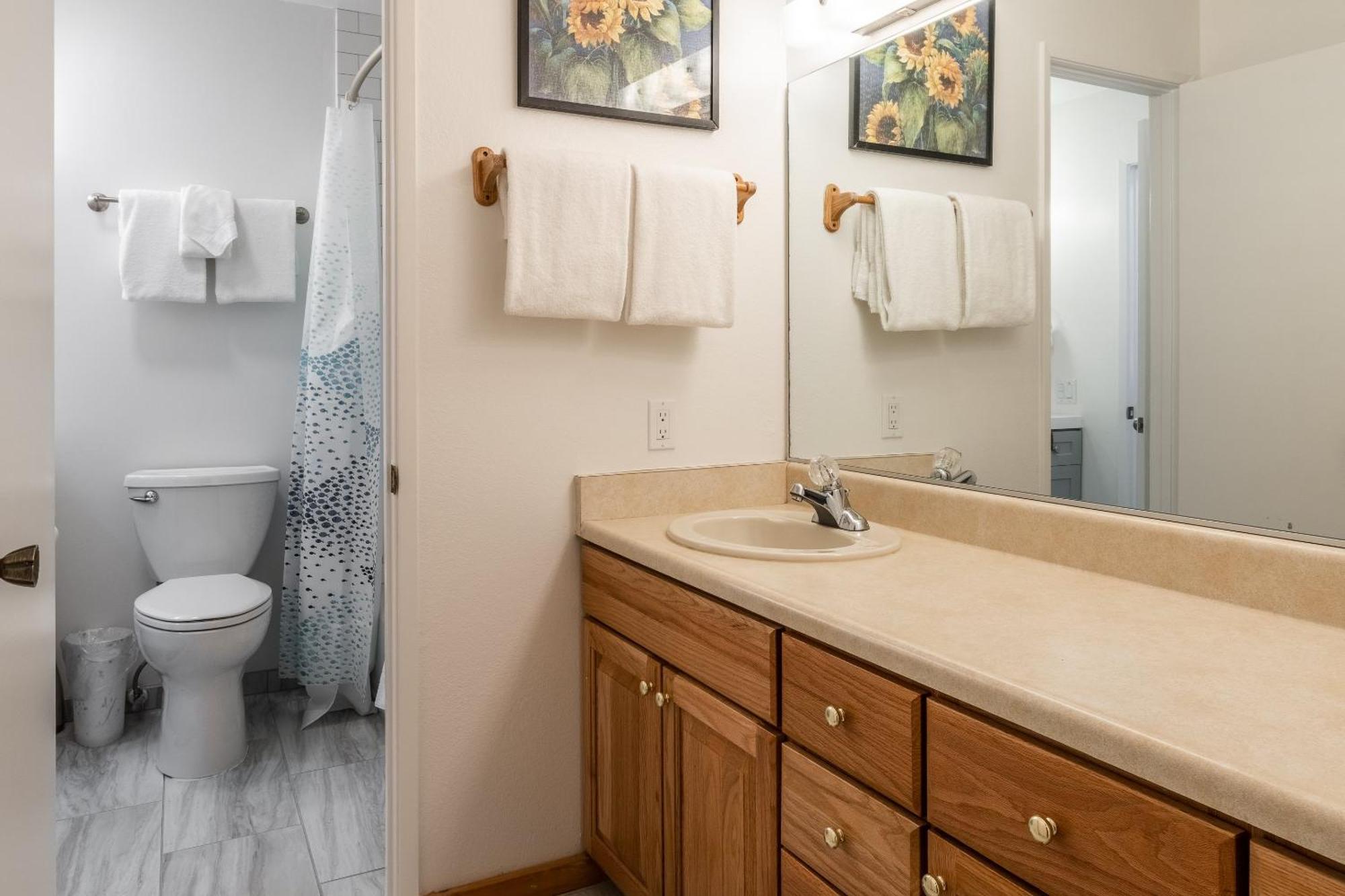 Hidden Valley Village #103 Nicely Updated 1 Bedroom 1 Bathroom Short 10 Min Walk From Village * Mammoth Lakes